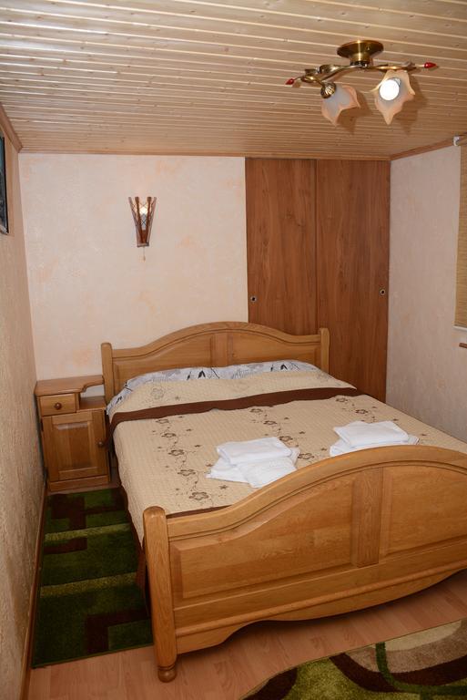 Bazar Motel Chişinău Extérieur photo